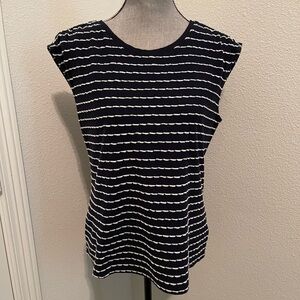 ELLE Womens Cap Sleeve Shirt - Size M